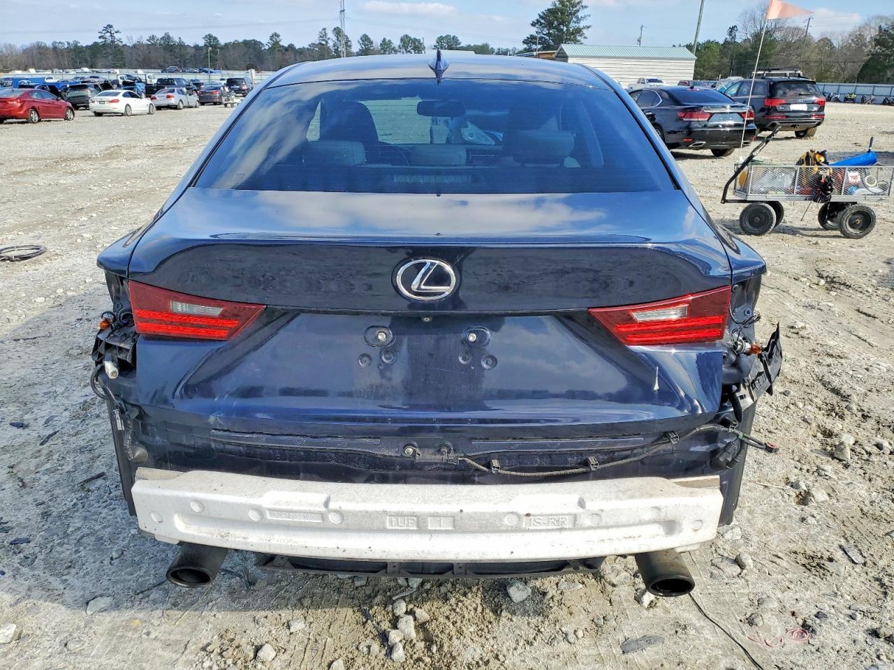 2015 Lexus Is 250 - Image 6