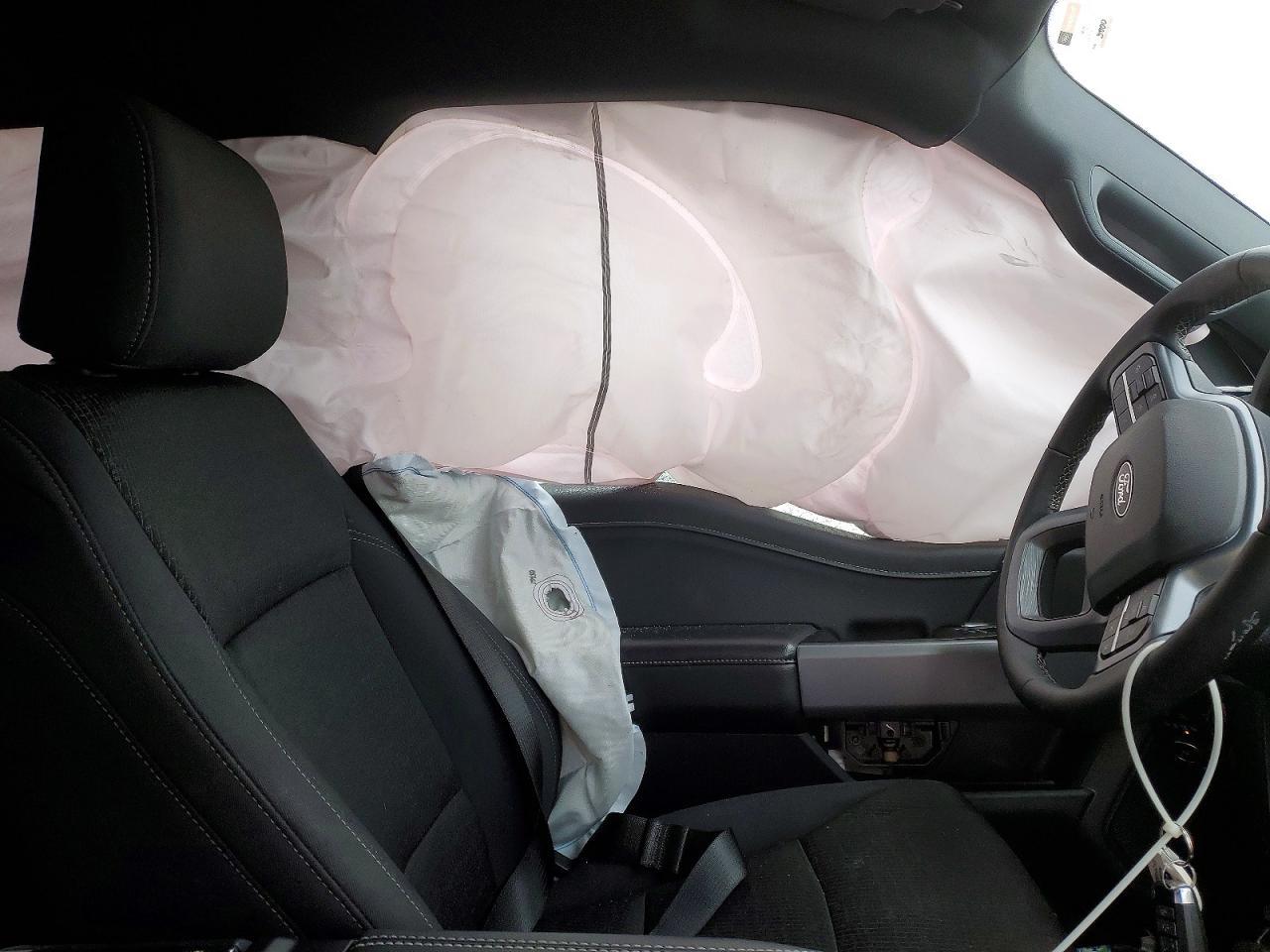 2025 Ford F150 Xlt - Image 7