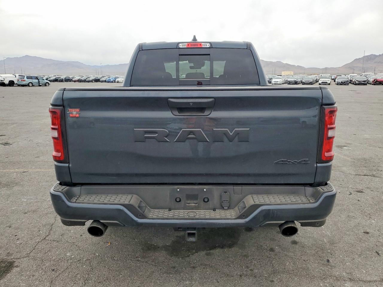 2025 Ram 1500 Tradesman - Фото 6