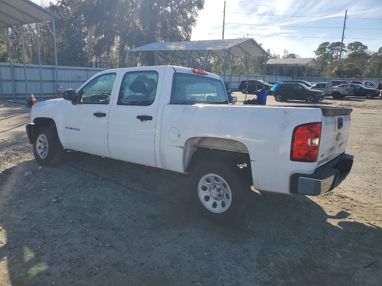 2013 Chevrolet Silverado C1500 - Фото 2