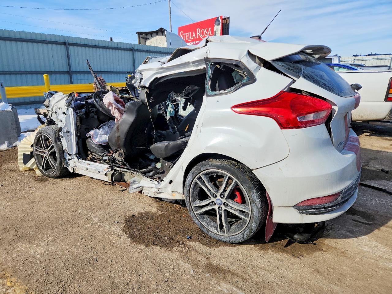 2015 Ford Focus St - Фото 2