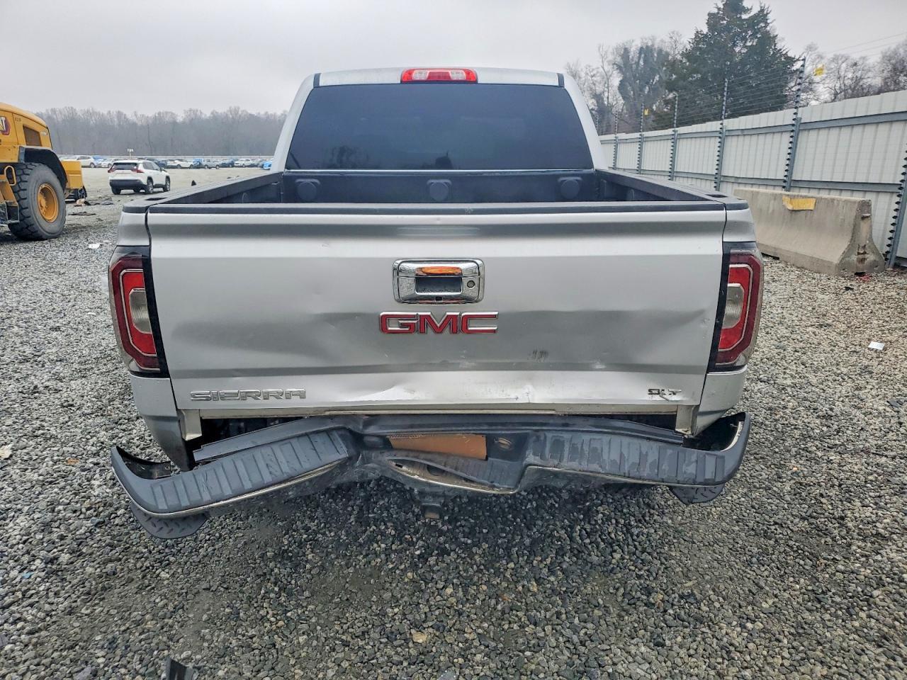 2017 GMC Sierra C1500 Slt - Image 6