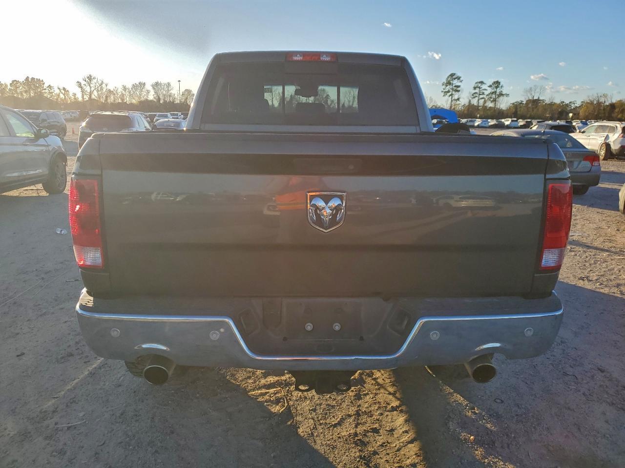 2017 Ram 1500 Slt - Фото 6
