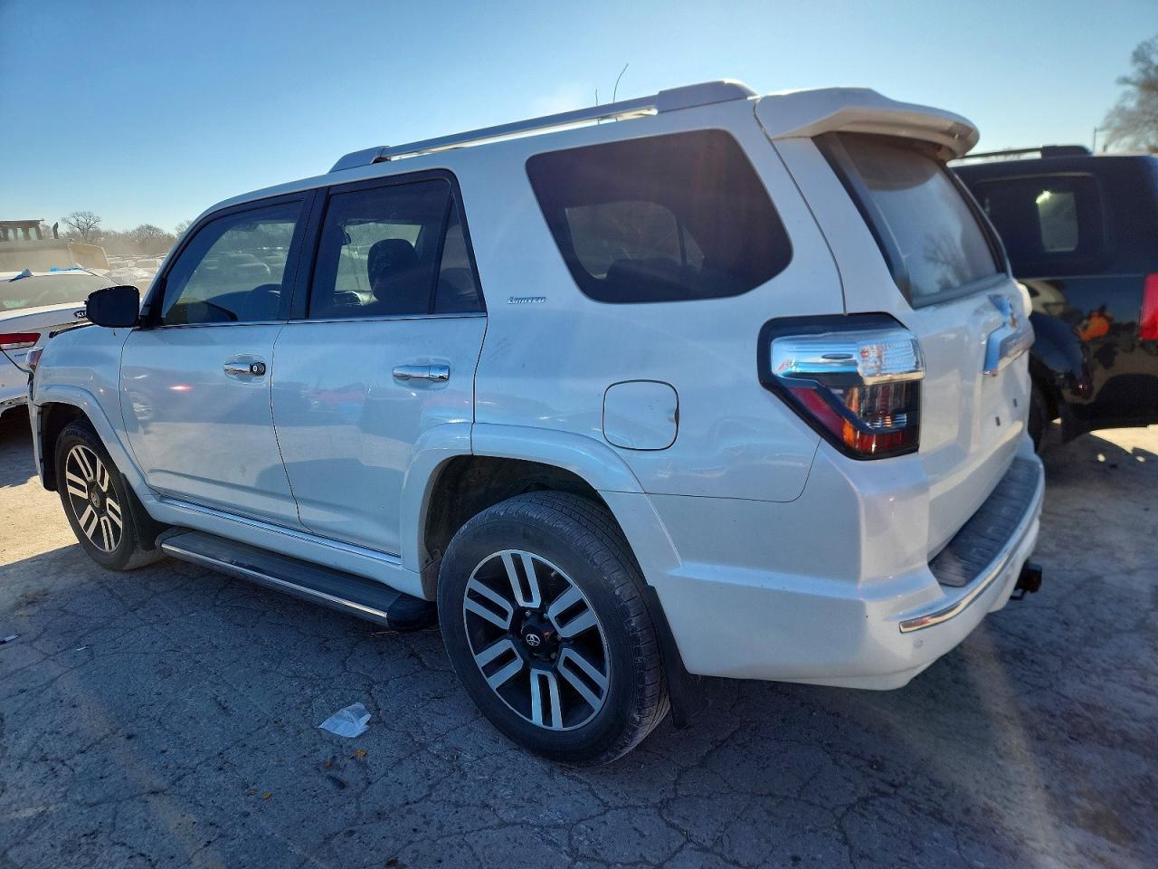 2019 Toyota 4Runner Sr5/Sr5 Premium - Фото 2