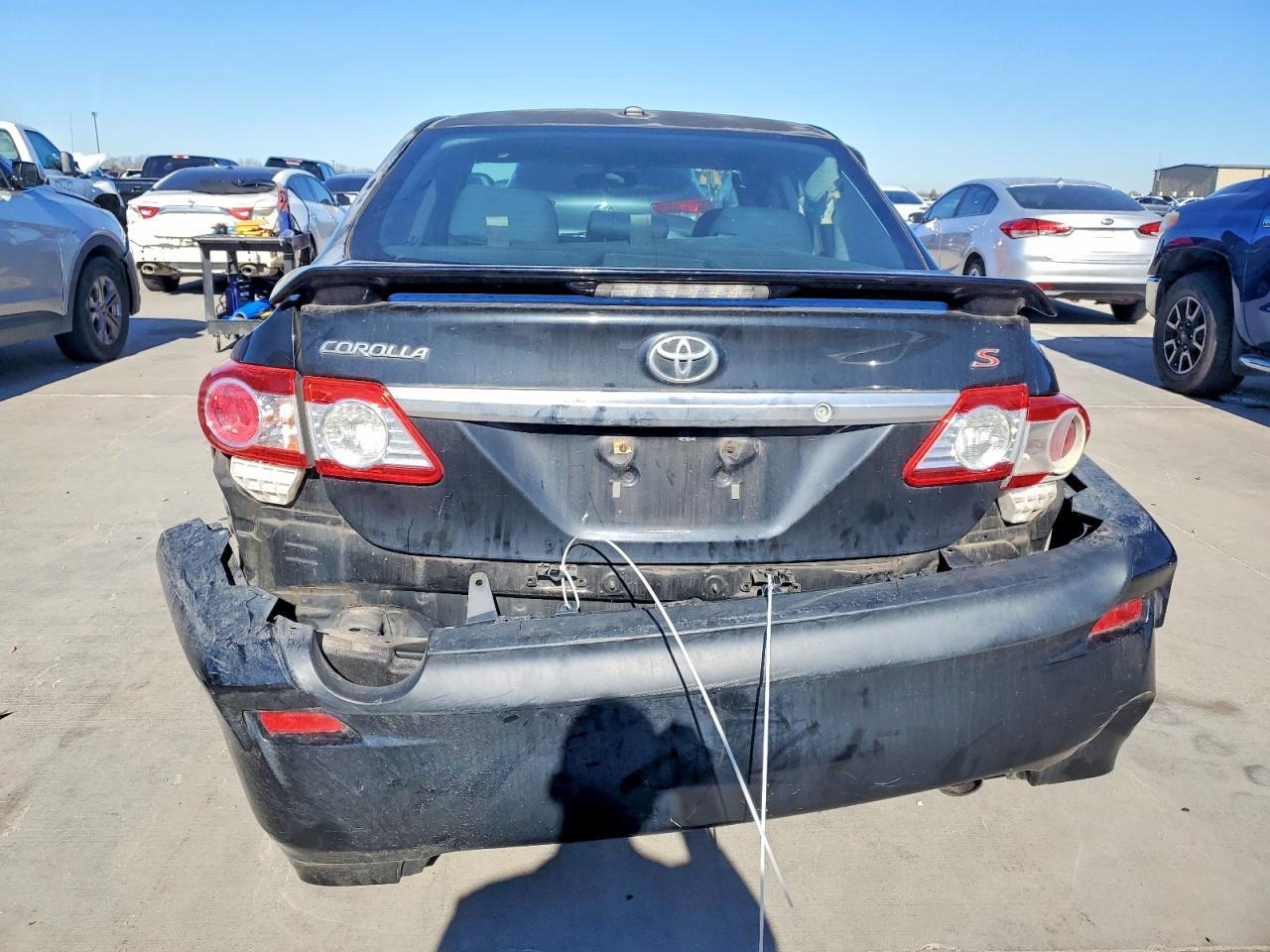 2011 Toyota Corolla S - Фото 6