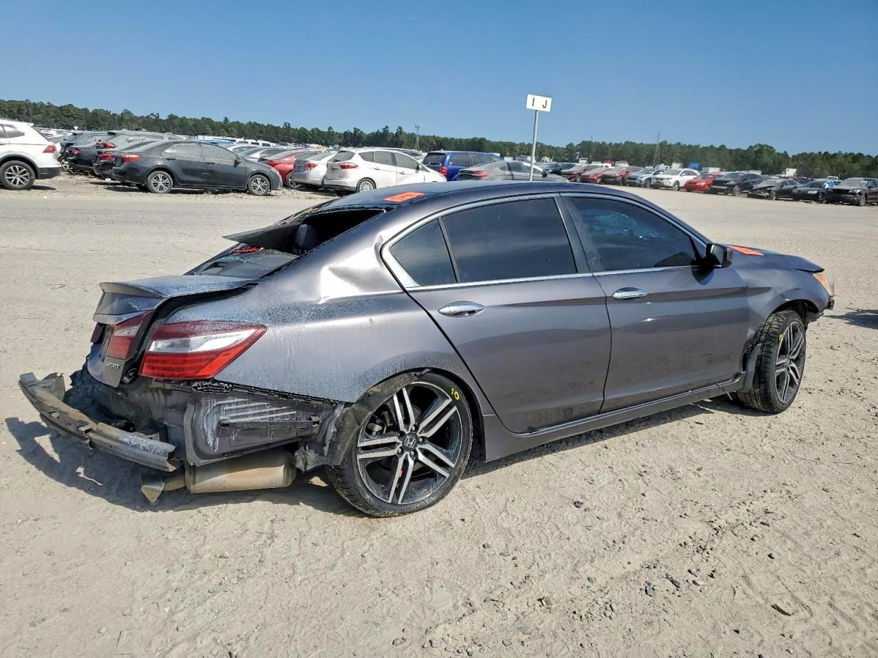 2016 Honda Accord Sport - Фото 3