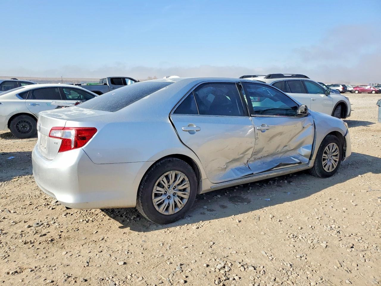 2012 Toyota Camry Base - Фото 3
