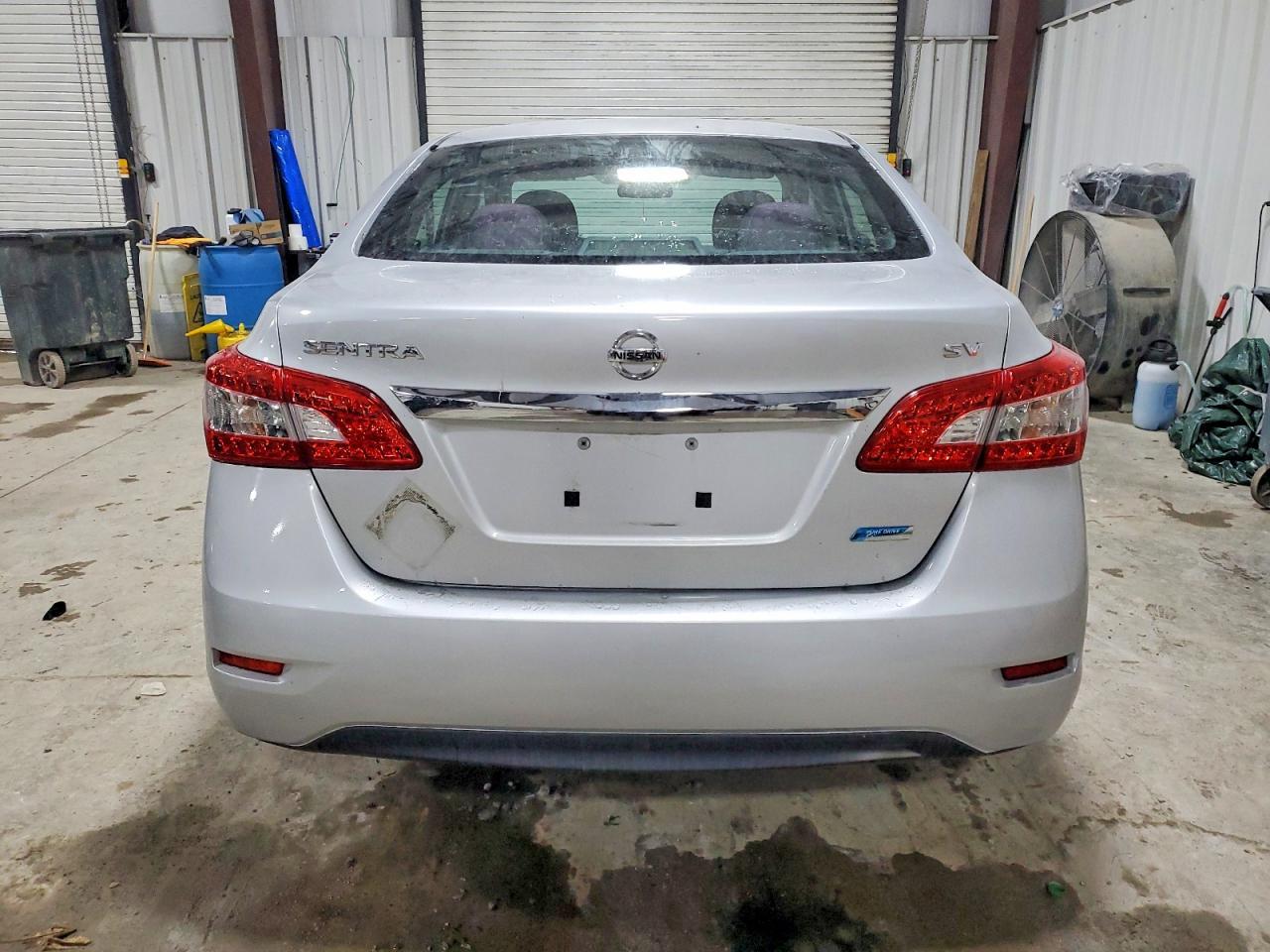 2014 Nissan Sentra S - Фото 6