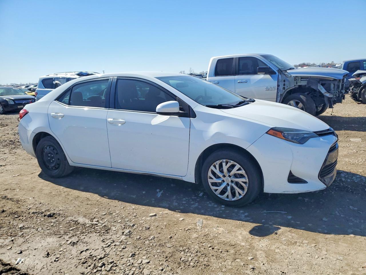 2018 Toyota Corolla L - Фото 4