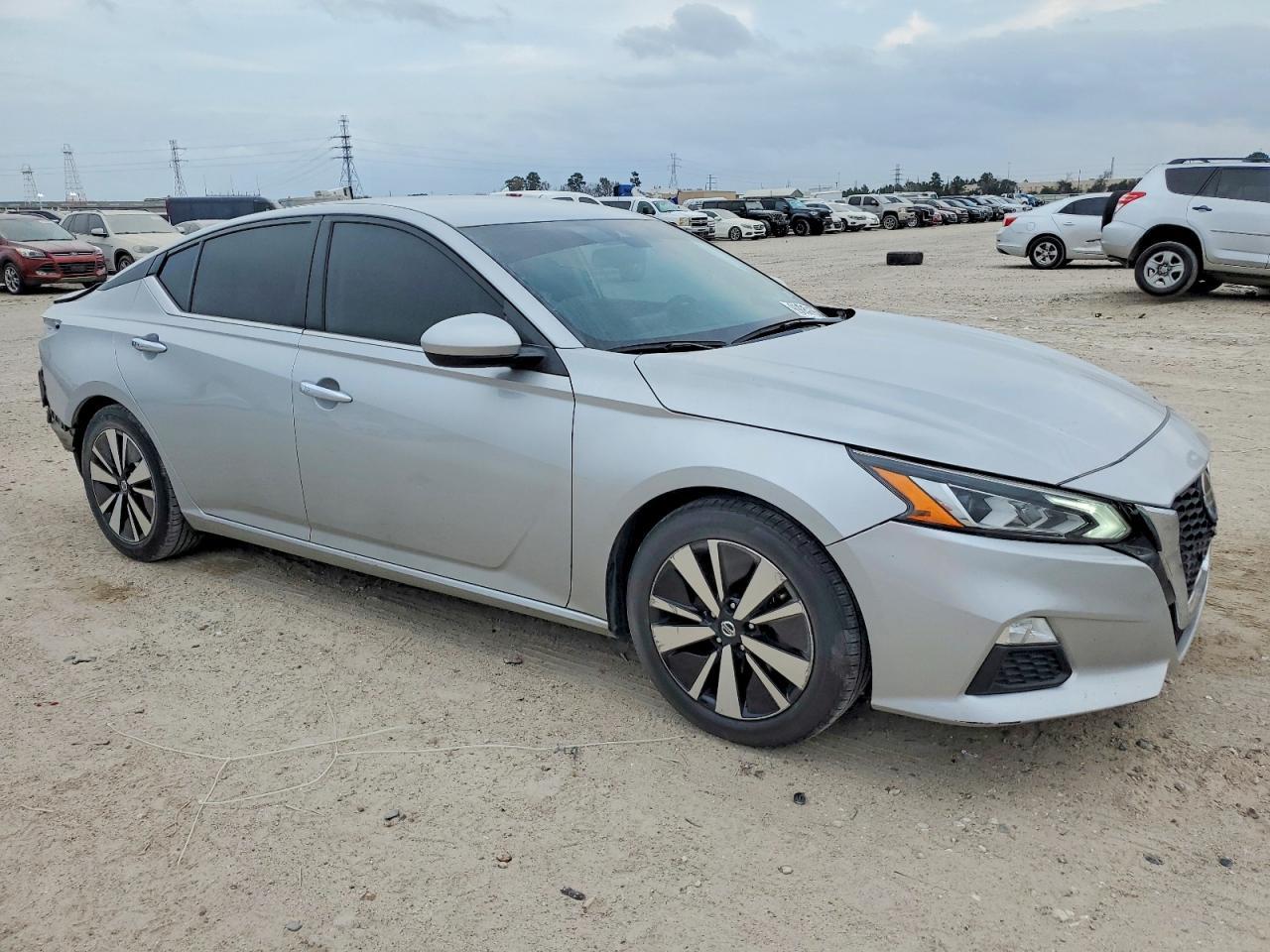 2022 Nissan Altima Sv - Image 4