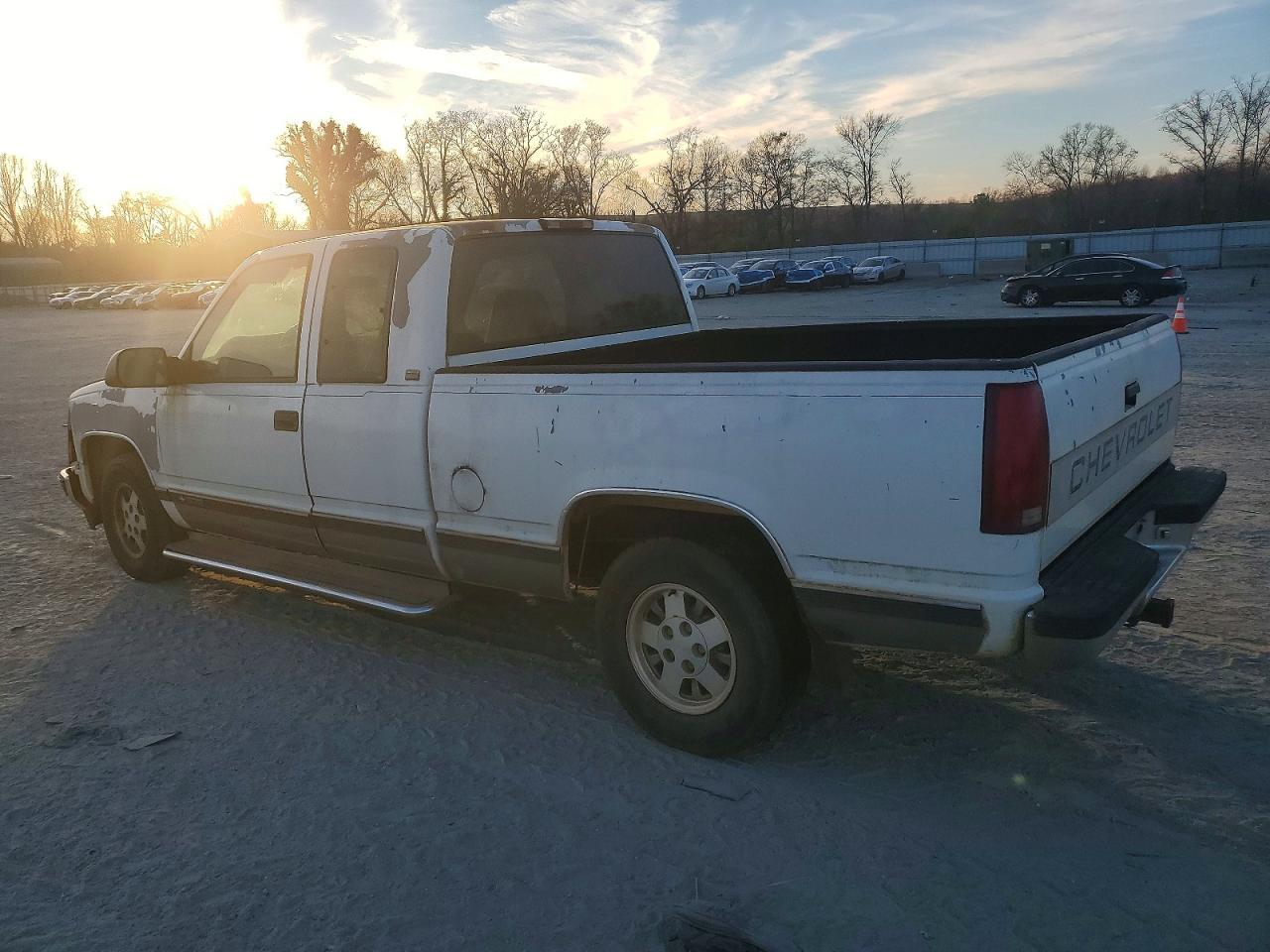 1994 Chevrolet Gmt-400 C1500 - Фото 2
