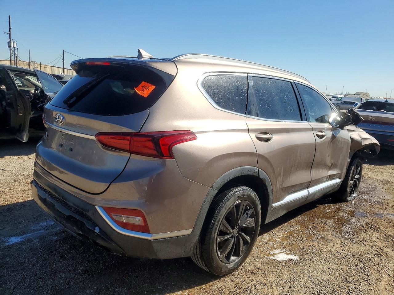 2020 Hyundai Santa Fe Sel - Фото 3