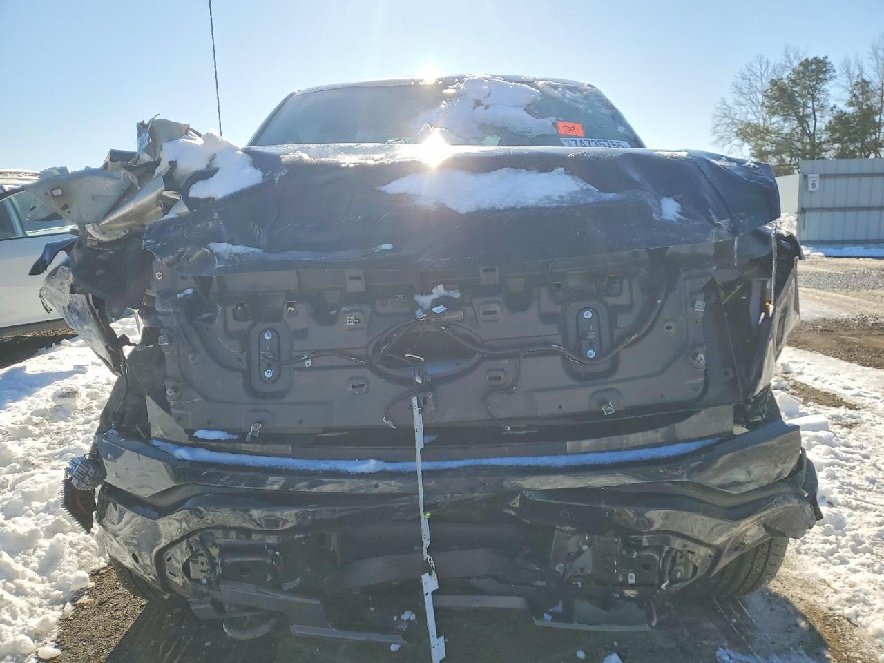 2023 Ford F150 Lightning Pro - Image 5