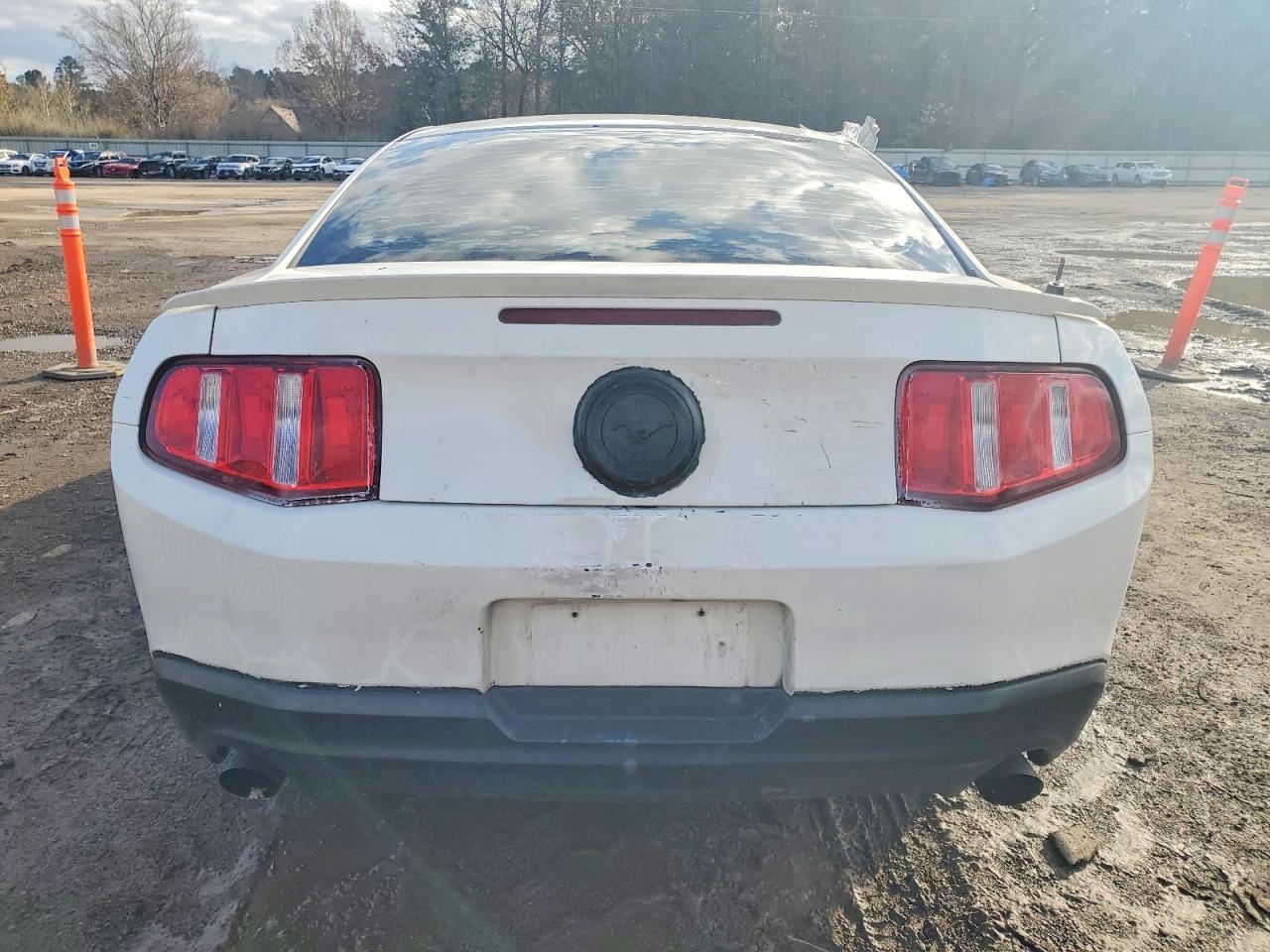 2012 Ford Mustang - Image 6