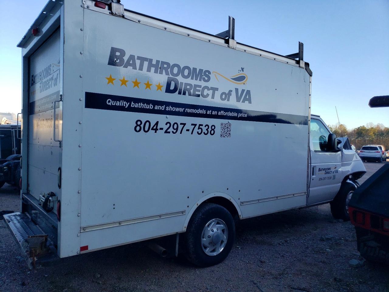 2016 Ford E350 Box Truck - Image 3