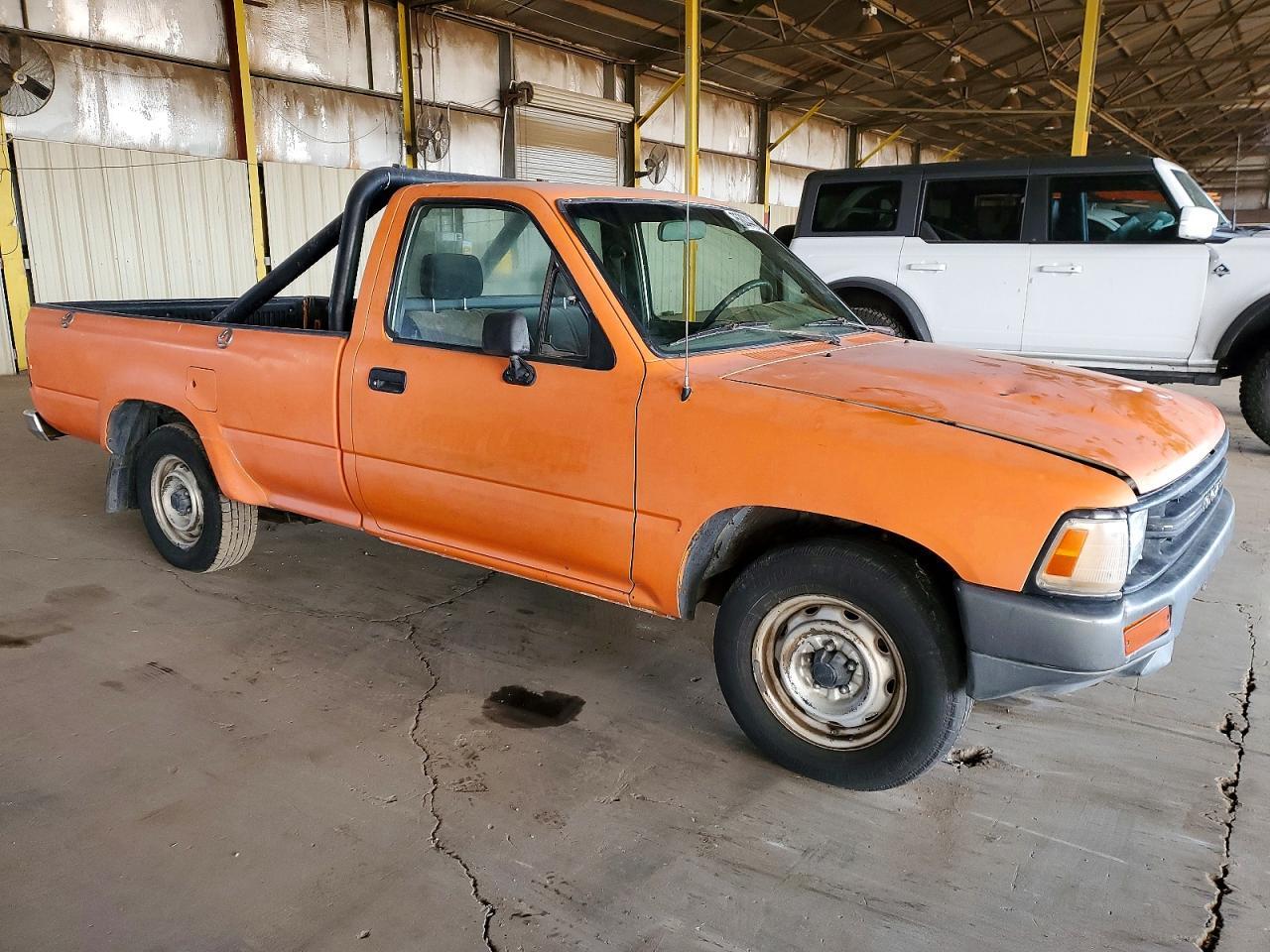 1989 Toyota Pickup 1 Ton Long Bed Dlx - Фото 4