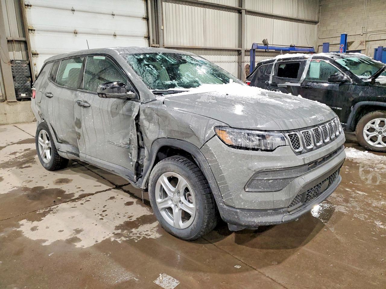 2024 Jeep Compass Sport - Image 4