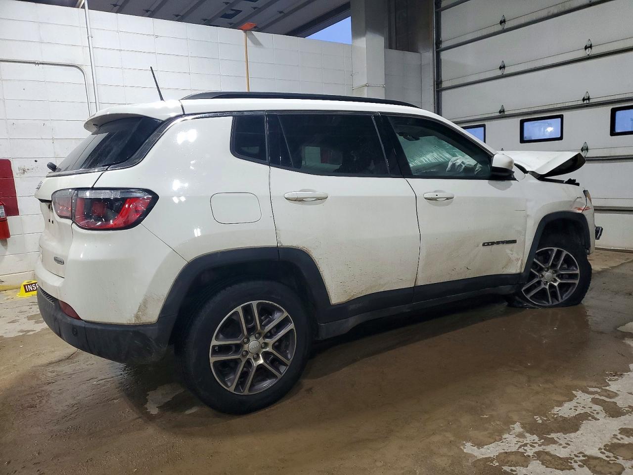 2020 Jeep Compass Latitude - Фото 3