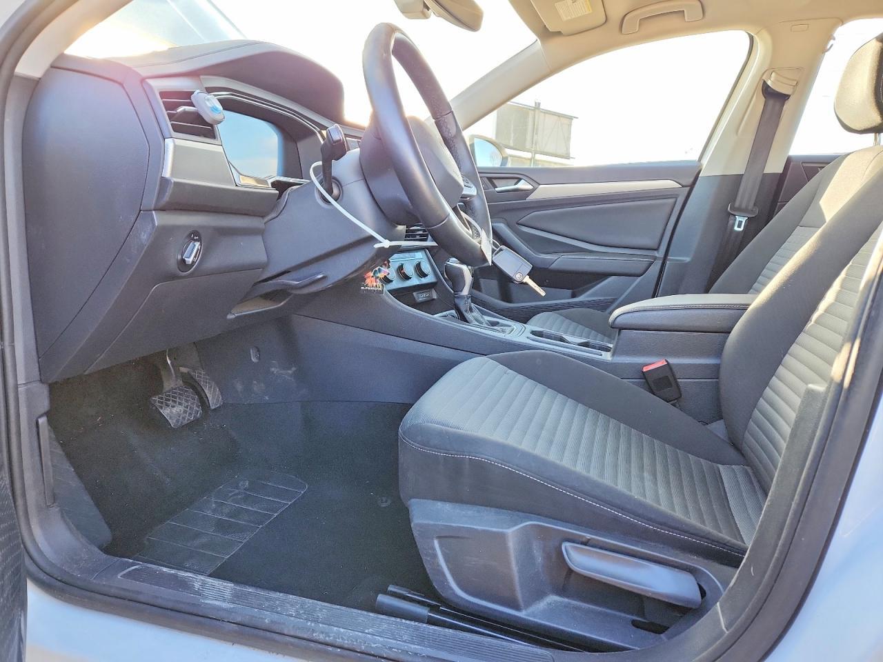 2024 Volkswagen Jetta S - Фото 7