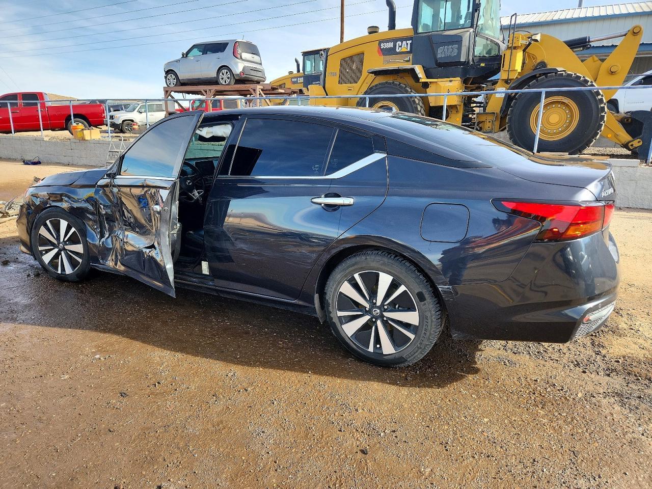 2020 Nissan Altima Sl - Фото 2