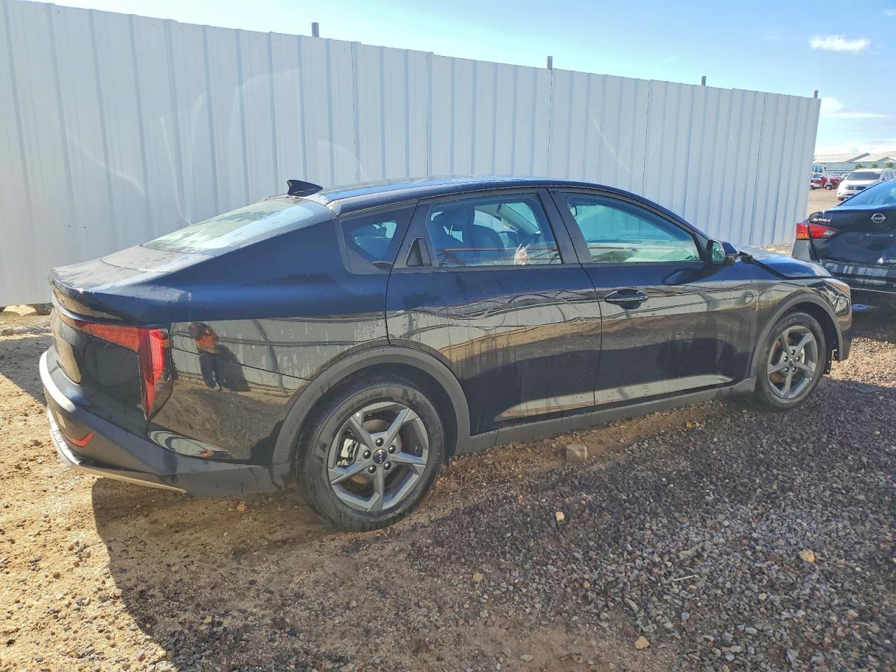 2025 Kia K4 Lx - Фото 3