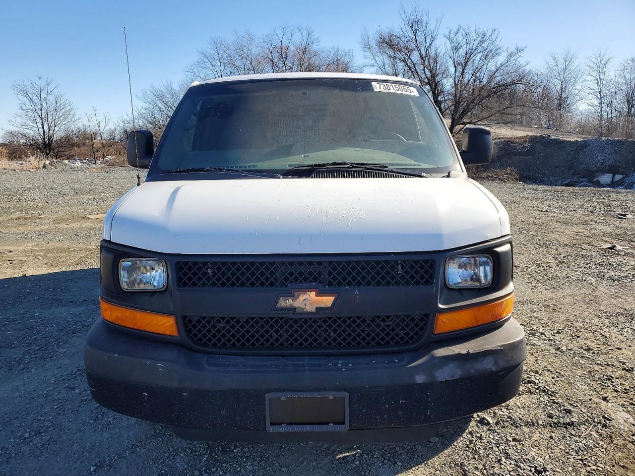 2013 Chevrolet Express G2500 Delivery Van - Фото 5