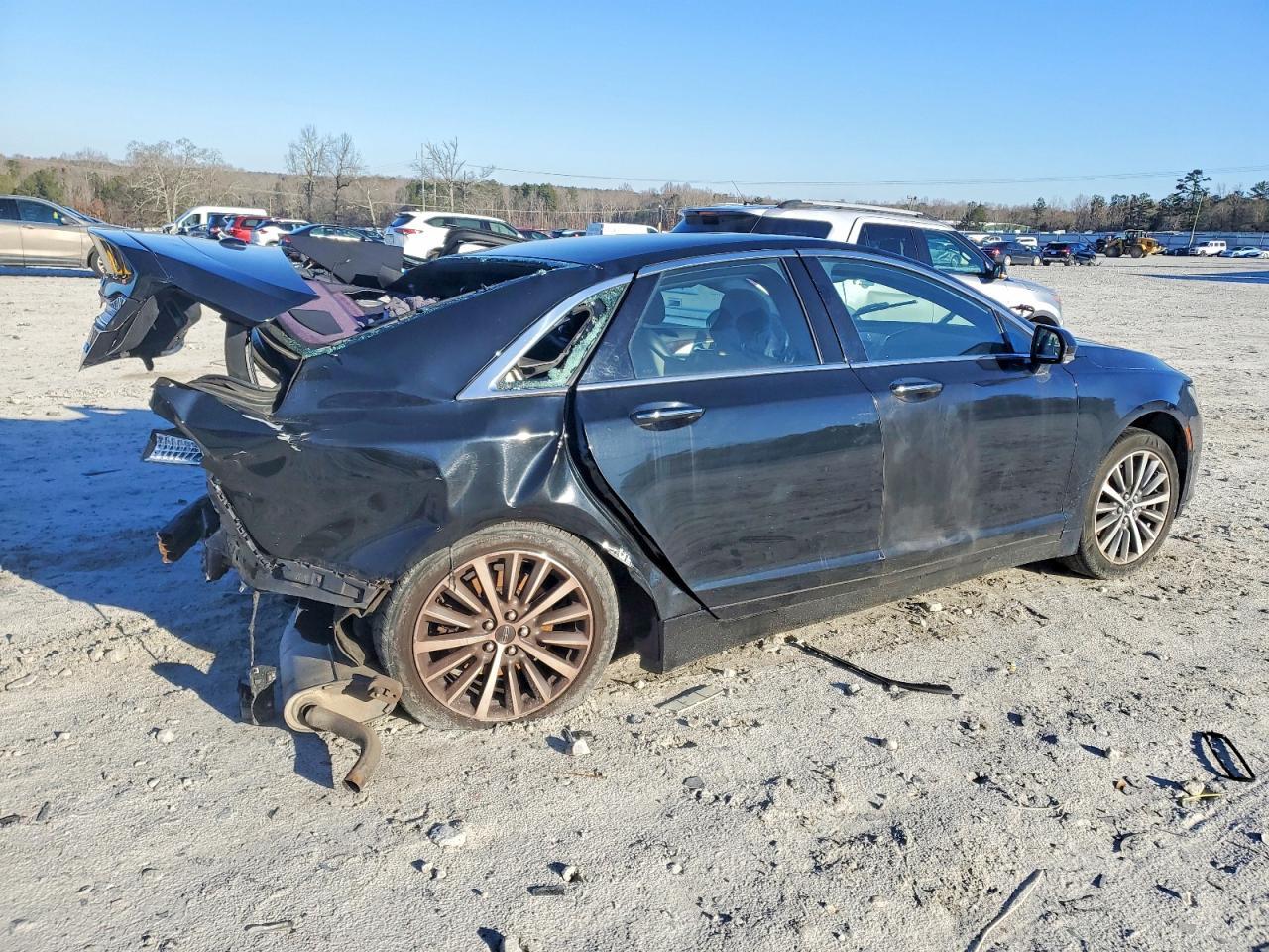 2017 Lincoln Mkz - Фото 3