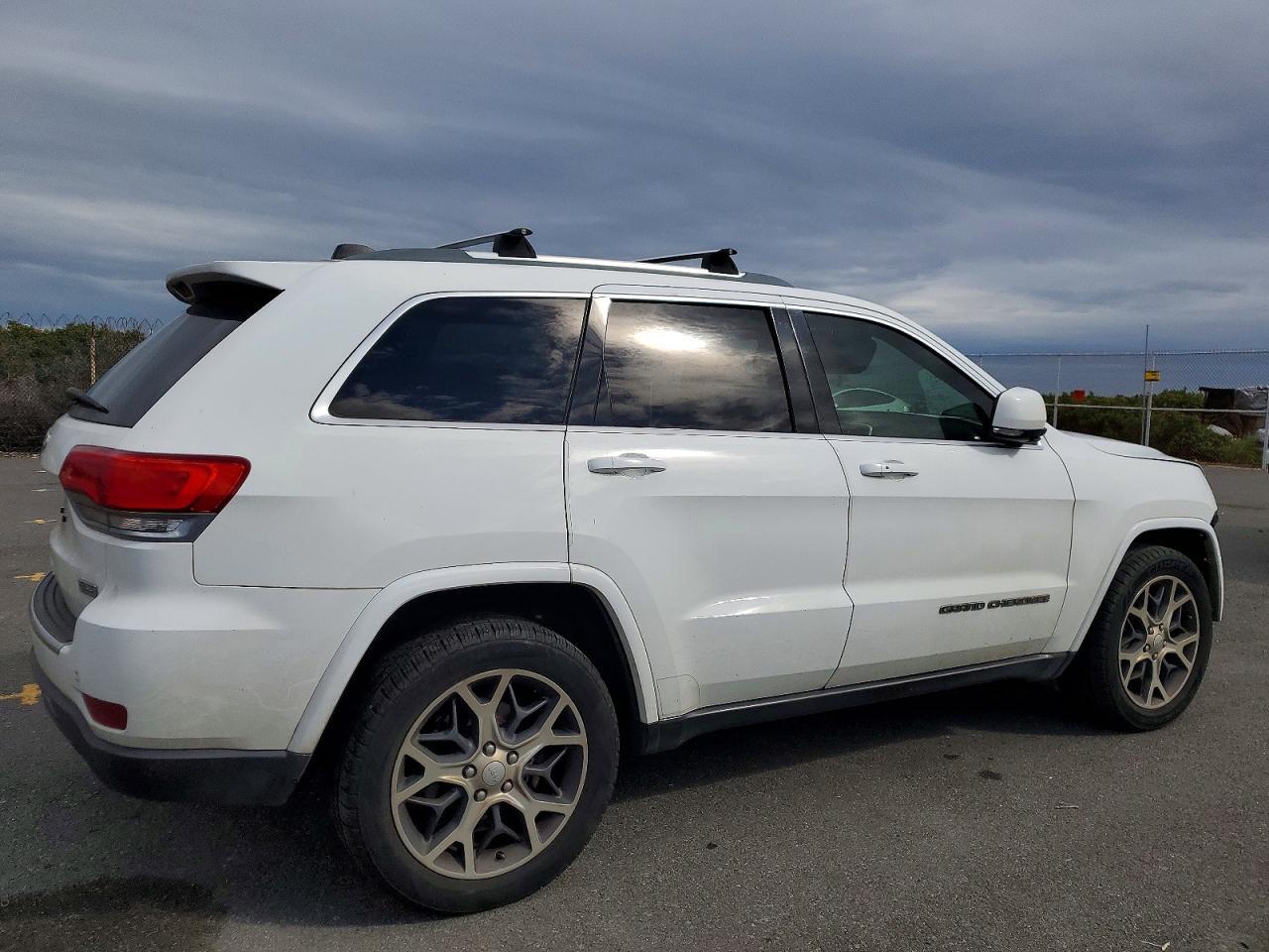2018 Jeep Grand Cherokee Limited - Фото 3