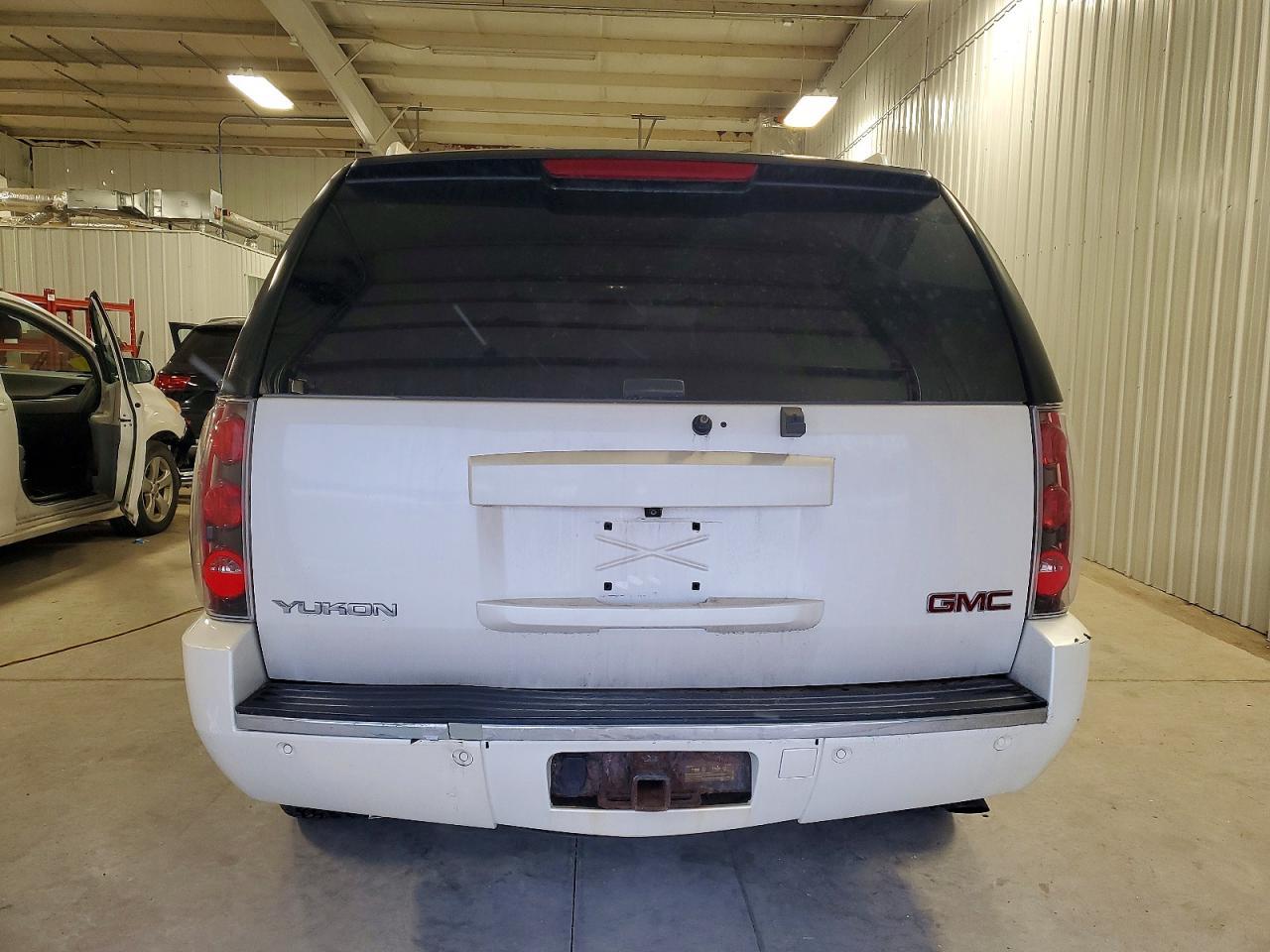 2013 GMC Yukon - Фото 6