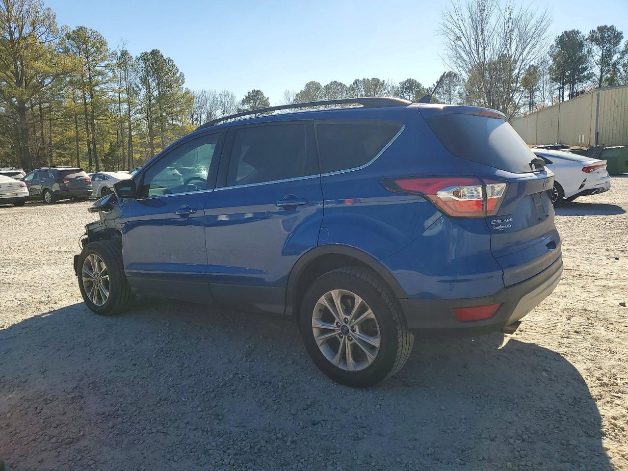 2018 Ford Escape Sel - Image 2