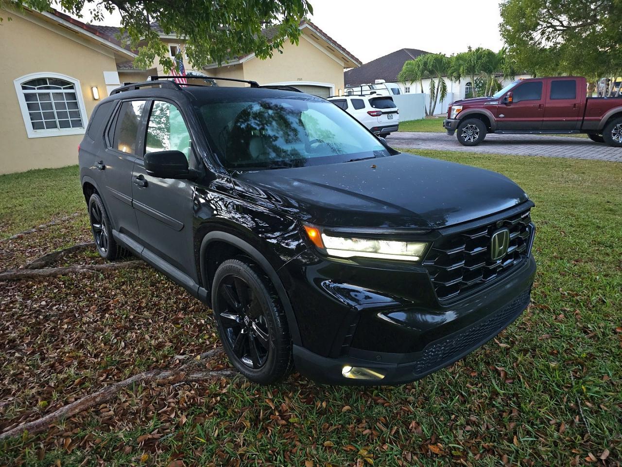 2025 Honda Pilot Black