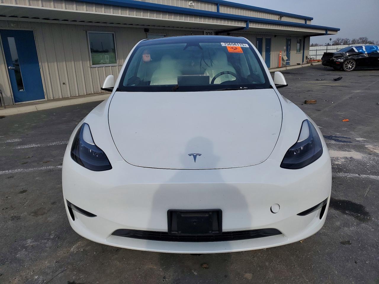 2023 Tesla Model Y - Фото 5