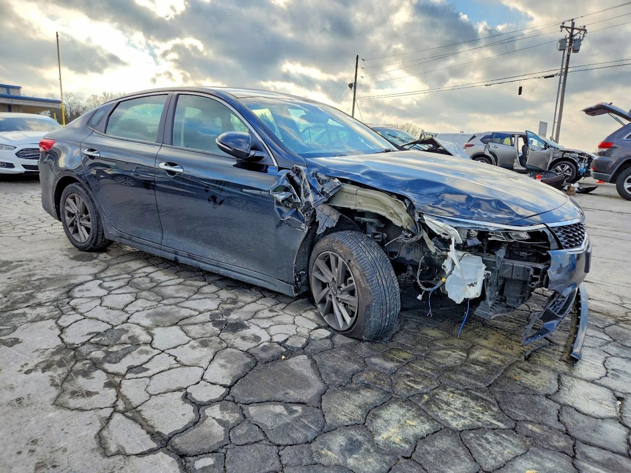 2020 Kia Optima Lx - Фото 4