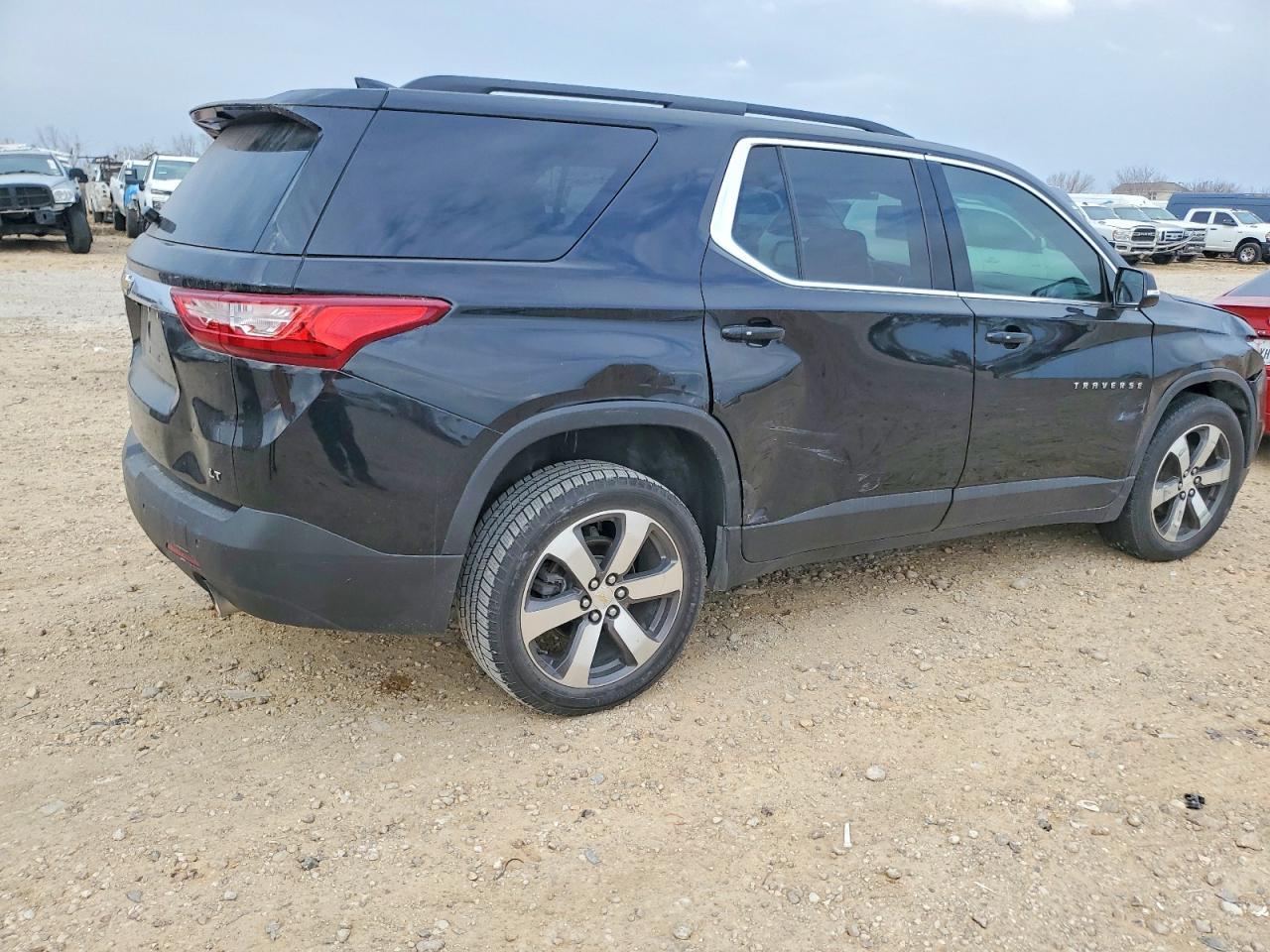 2019 Chevrolet Traverse Lt - Фото 3