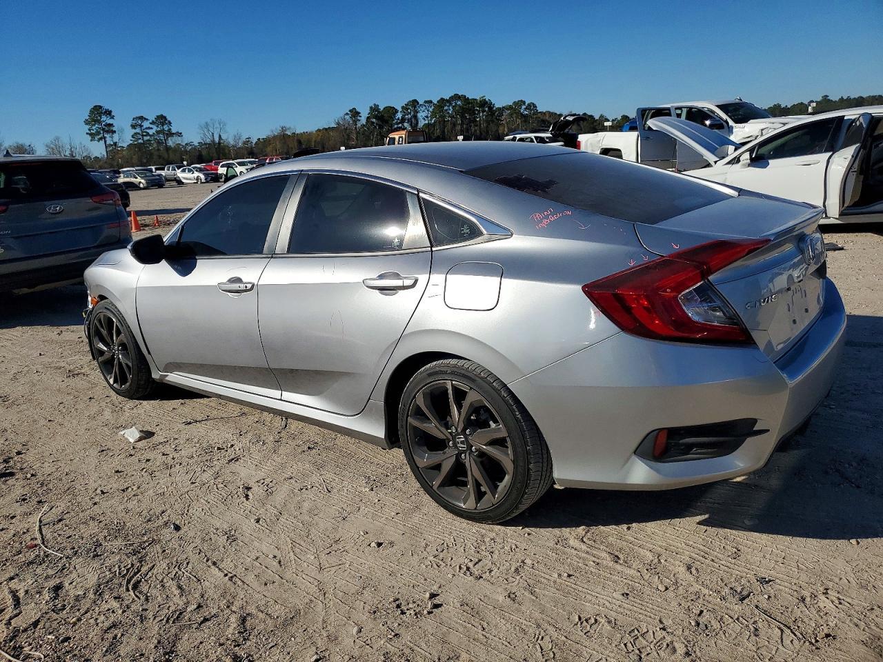 2020 Honda Civic Sport - Фото 2