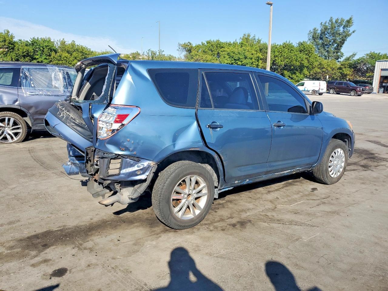 2009 Toyota Rav4 - Фото 3