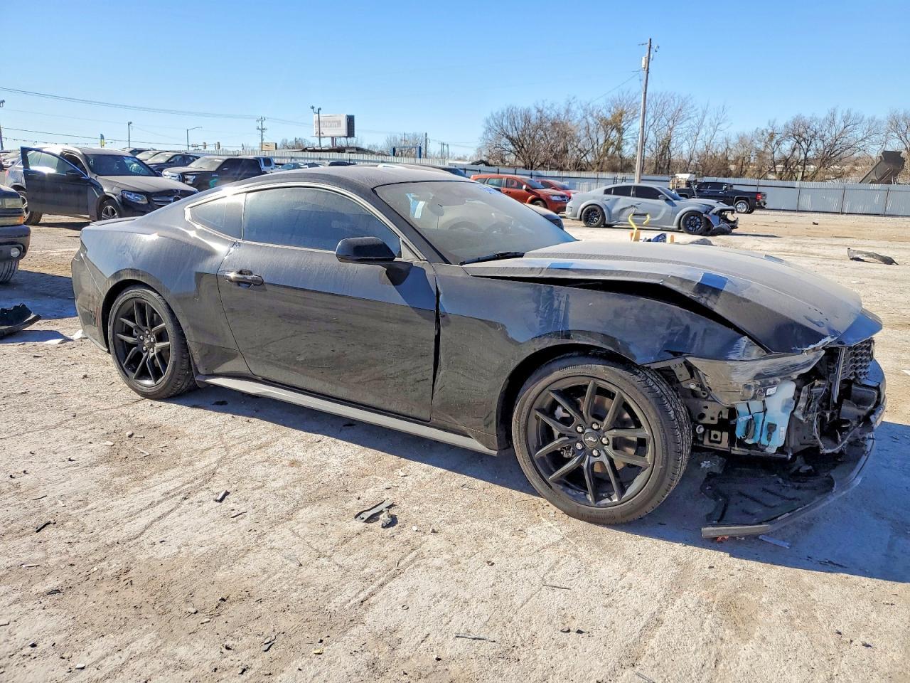 2025 Ford Mustang - Фото 4