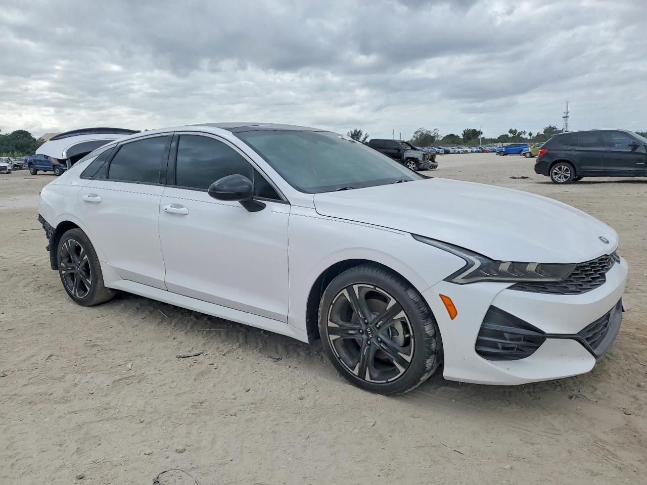 2021 Kia K5 Gt Line - Фото 4