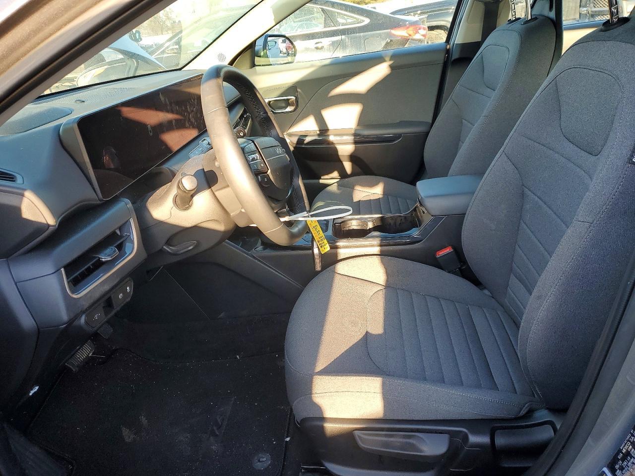 2025 Kia K4 Ex - Фото 7
