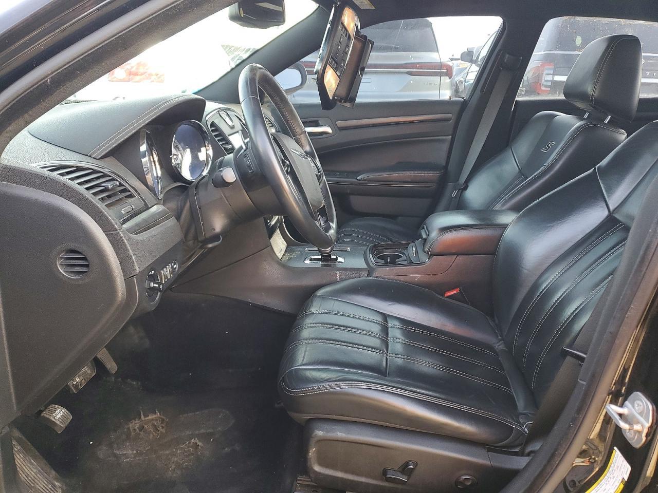 2014 Chrysler 300 S - Фото 7