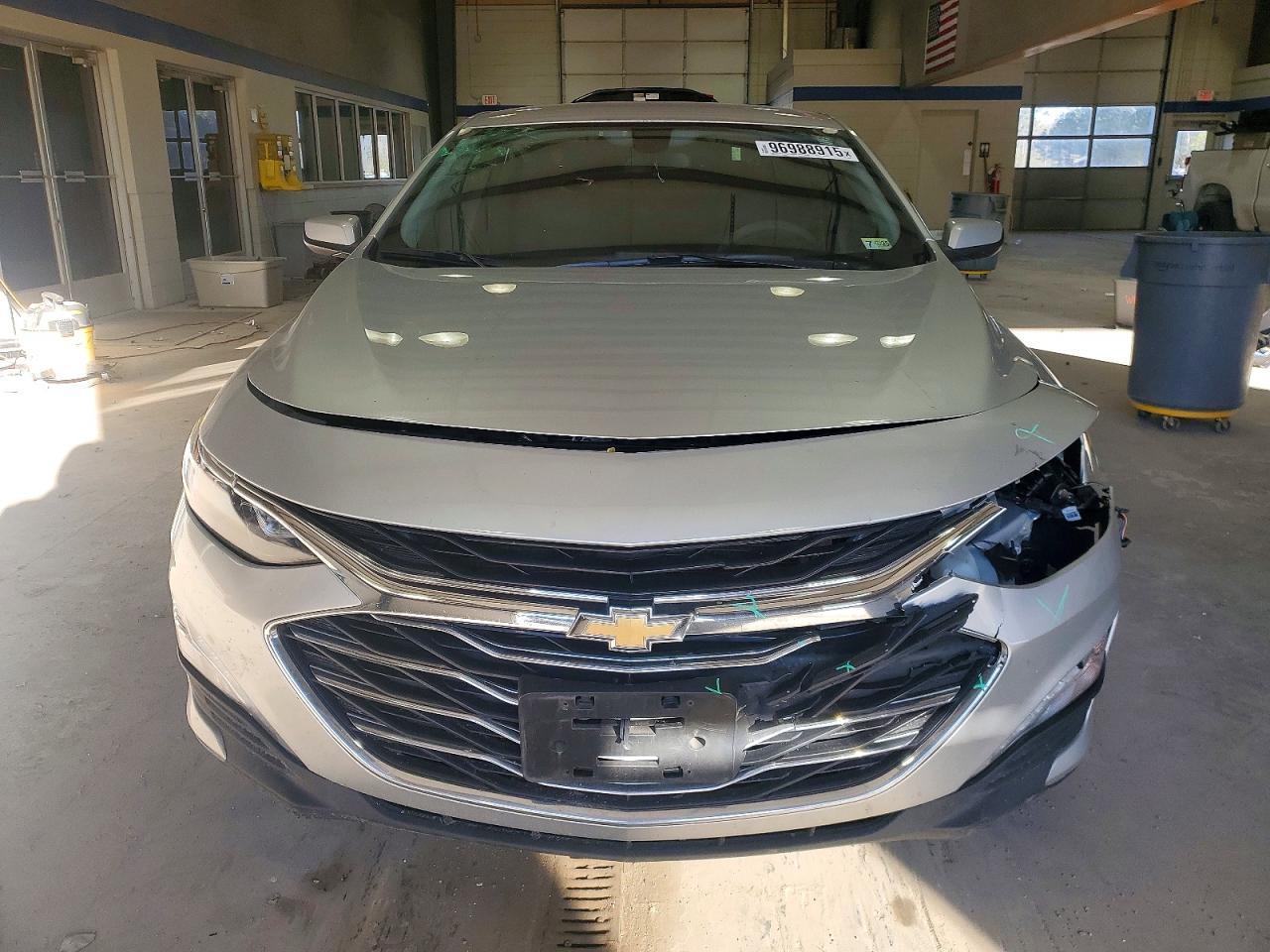 2021 Chevrolet Malibu Lt - Фото 5