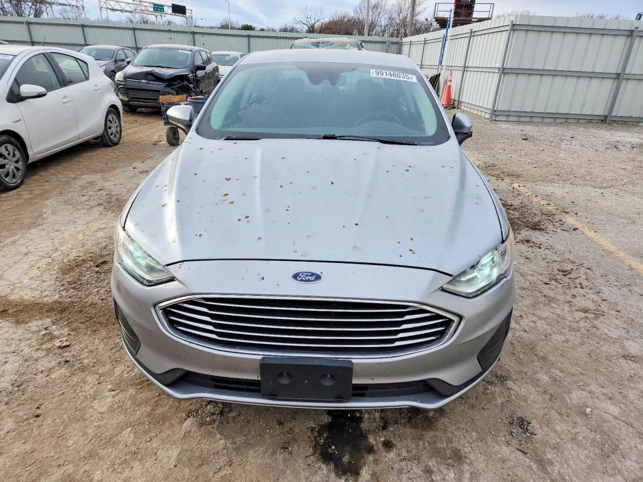 2020 Ford Fusion Se - Image 5