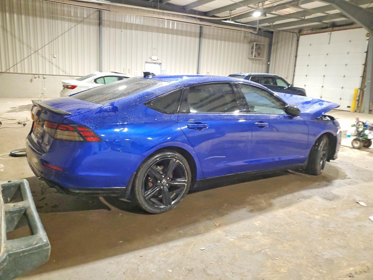 2025 Honda Accord Hybrid Sport-L - Image 3