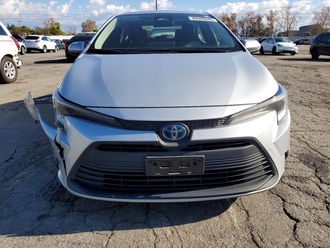 2024 Toyota Corolla Le - Фото 5