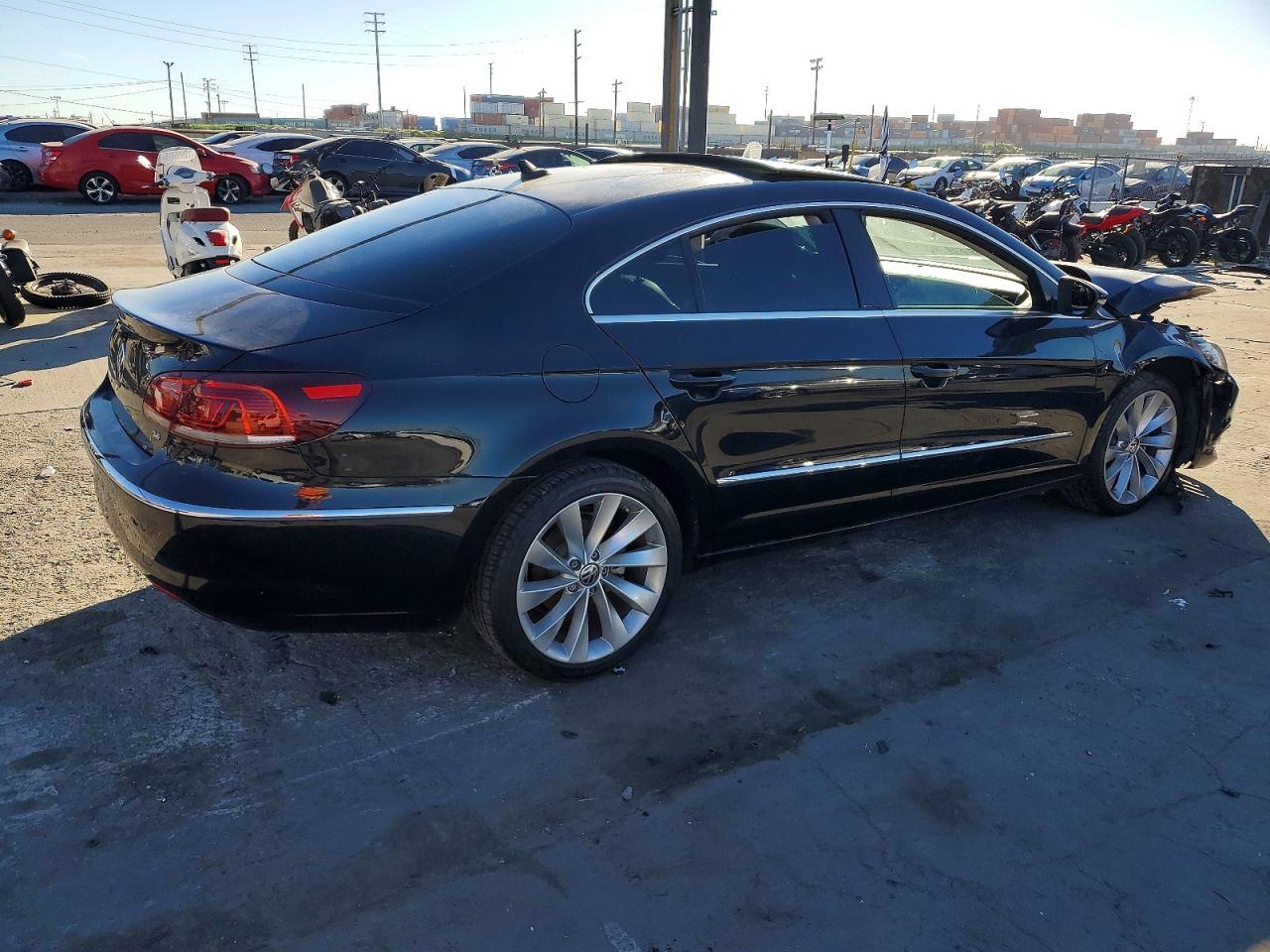 2013 Volkswagen Cc Luxury - Image 3