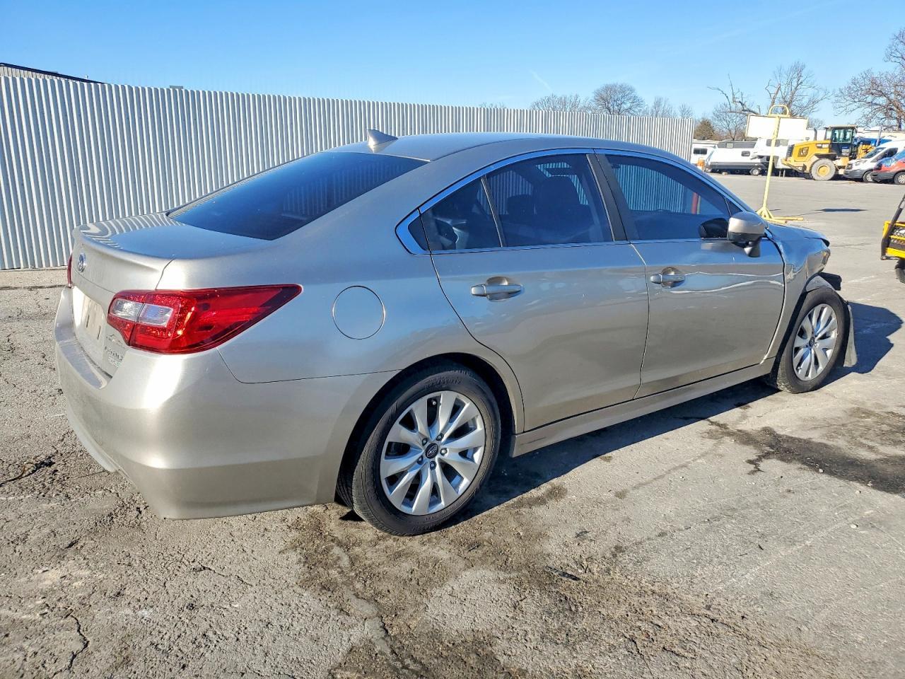2017 Subaru Legacy 2.5I Premium - Фото 3