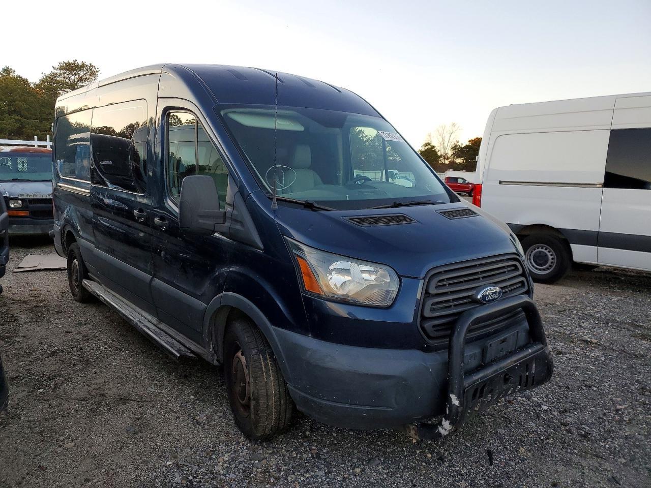 2015 Ford Transit Delivery Van - Image 4