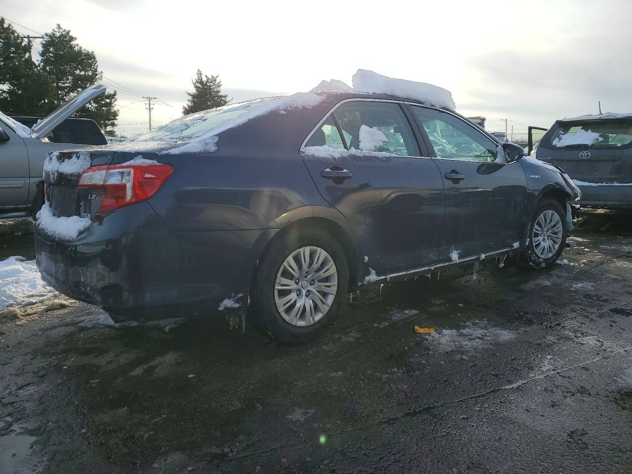 2014 Toyota Camry Hybrid - Фото 3