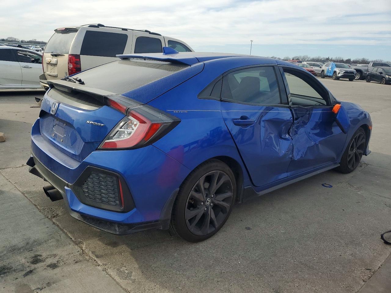 2018 Honda Civic Sport - Фото 3
