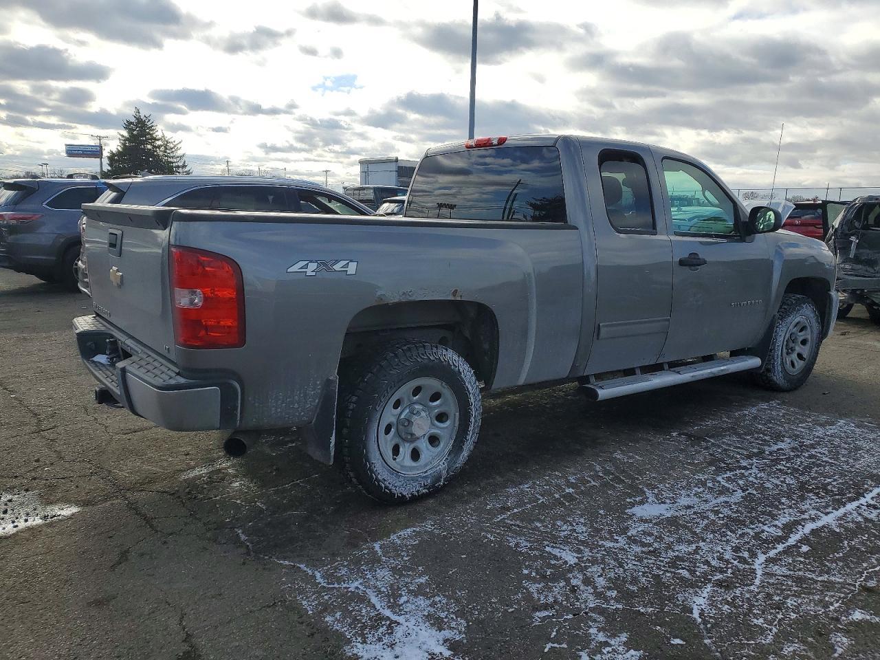 2013 Chevrolet Silverado K1500 Lt - Фото 3